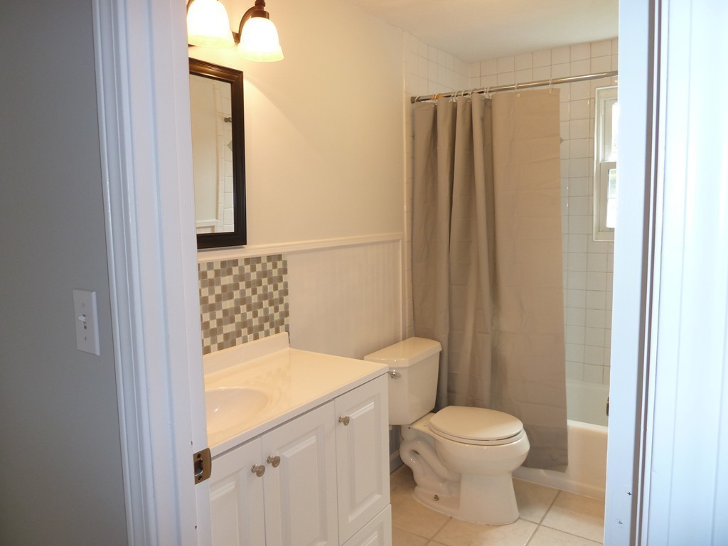 4 Drummer Road, Unit E4 Acton, MA 01720 - Photo 6 of 18 Gallery Image 6