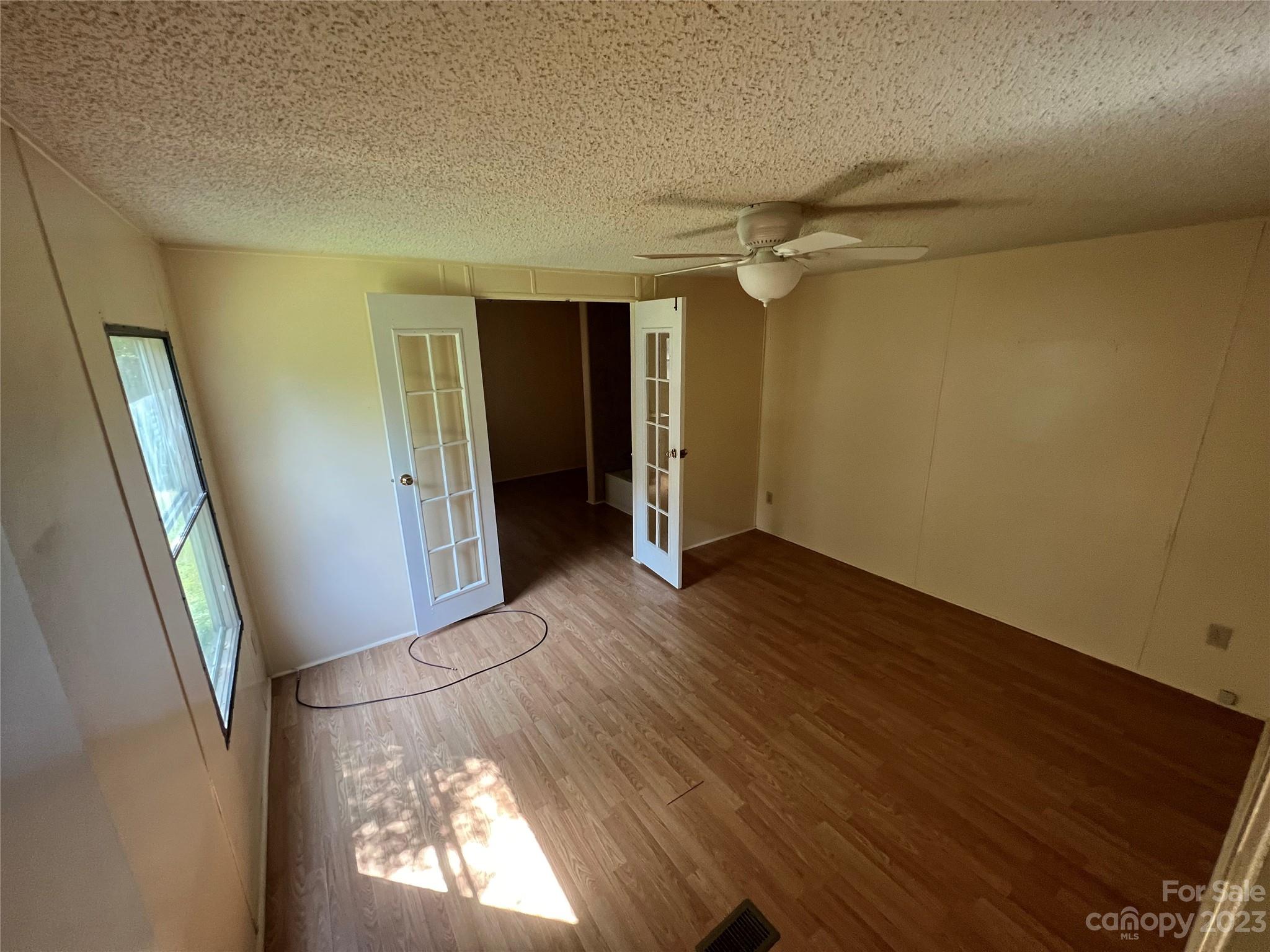 1640 Falls Road Valdese, NC 28690 - Photo 15 of 18 Gallery Image 15