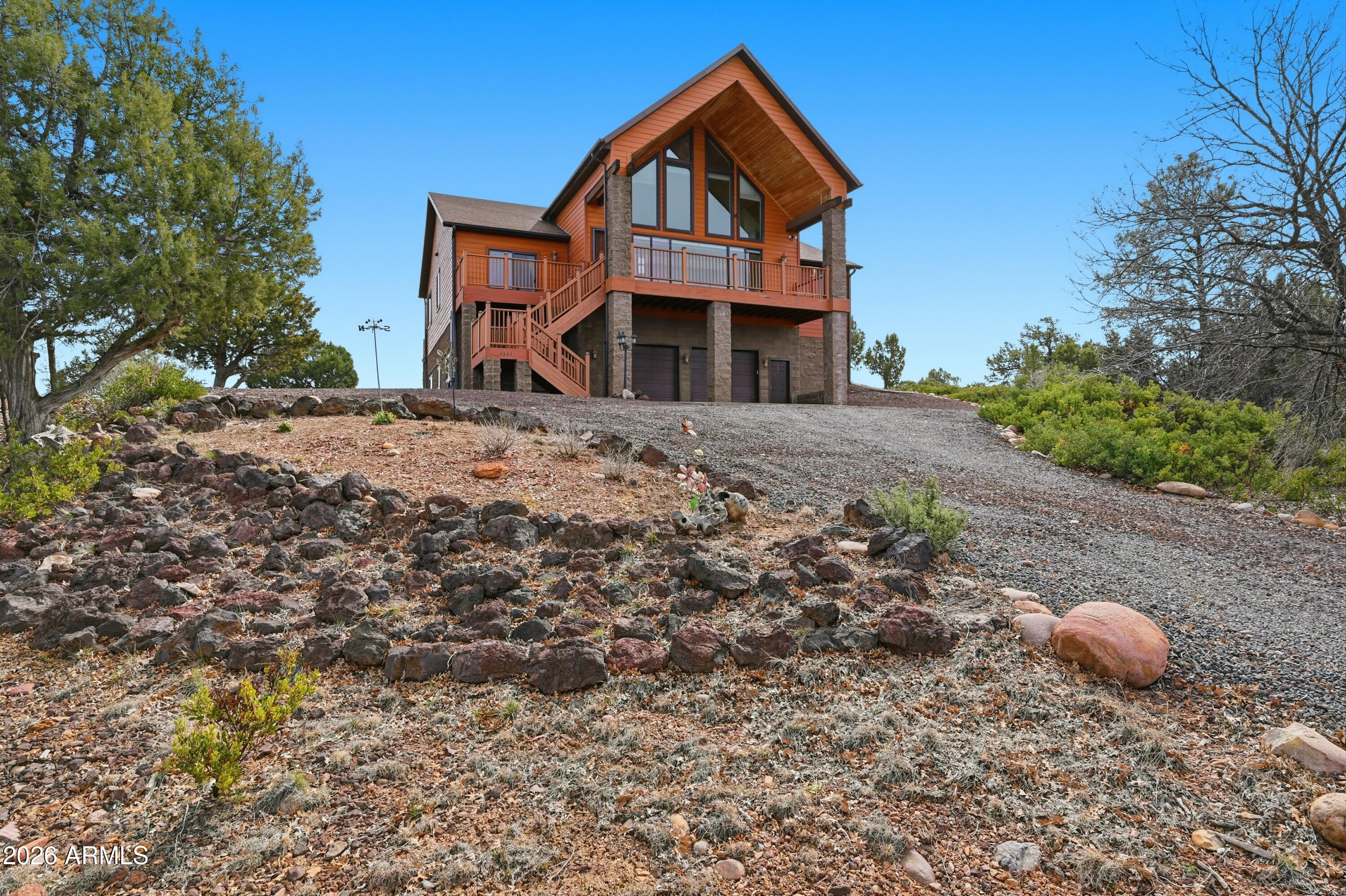 1561 South Canyon Ridge Trail Show Low, AZ 85901 - Photo 3 of 60 3_nkn_6237