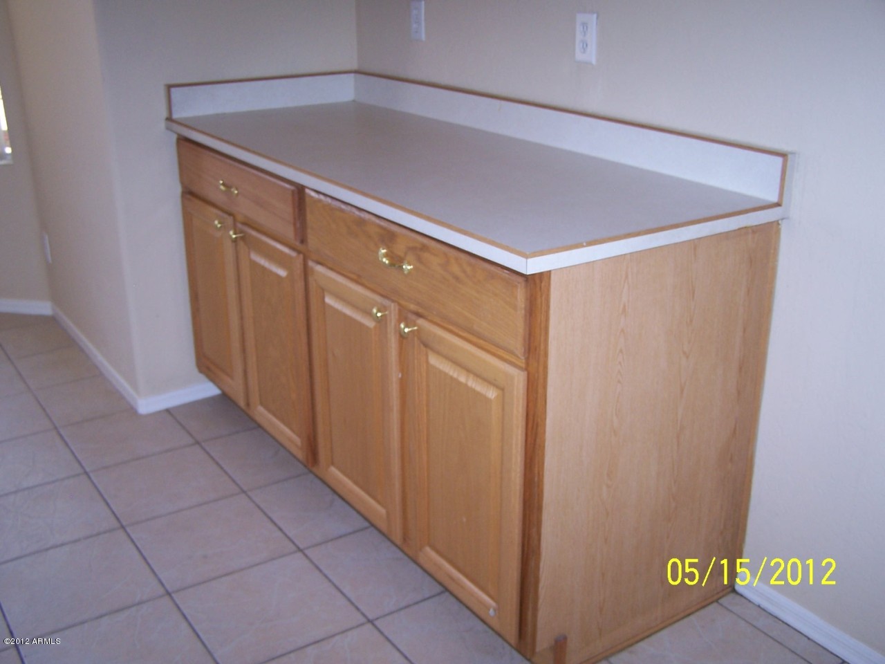 344 West Del Rio Street Gilbert, AZ 85233 - Photo 12 of 27 Kitchen - View 2