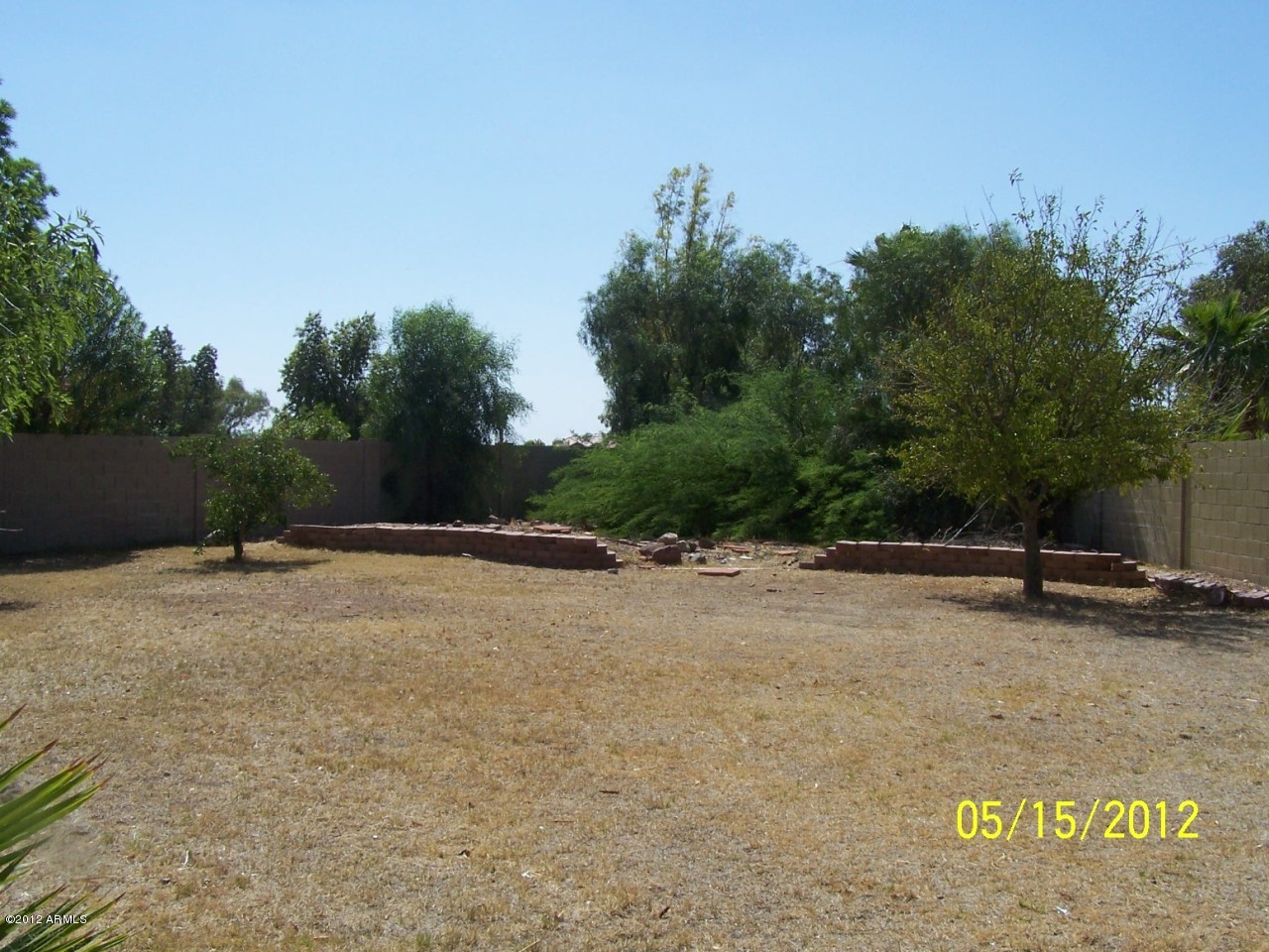 344 West Del Rio Street Gilbert, AZ 85233 - Photo 25 of 27 West side of Backyard