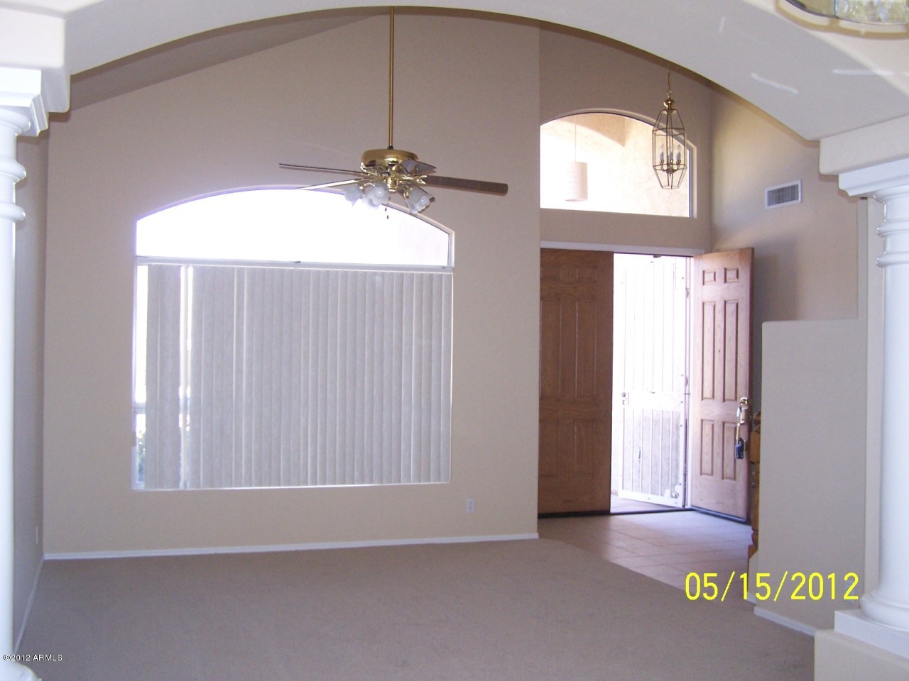 344 West Del Rio Street Gilbert, AZ 85233 - Photo 6 of 27 Living Room - View 2