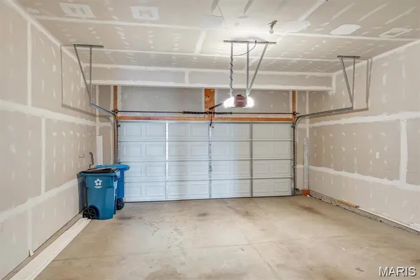 $3,000 | 5044 Arpent Street, St. Charles, MO 63301