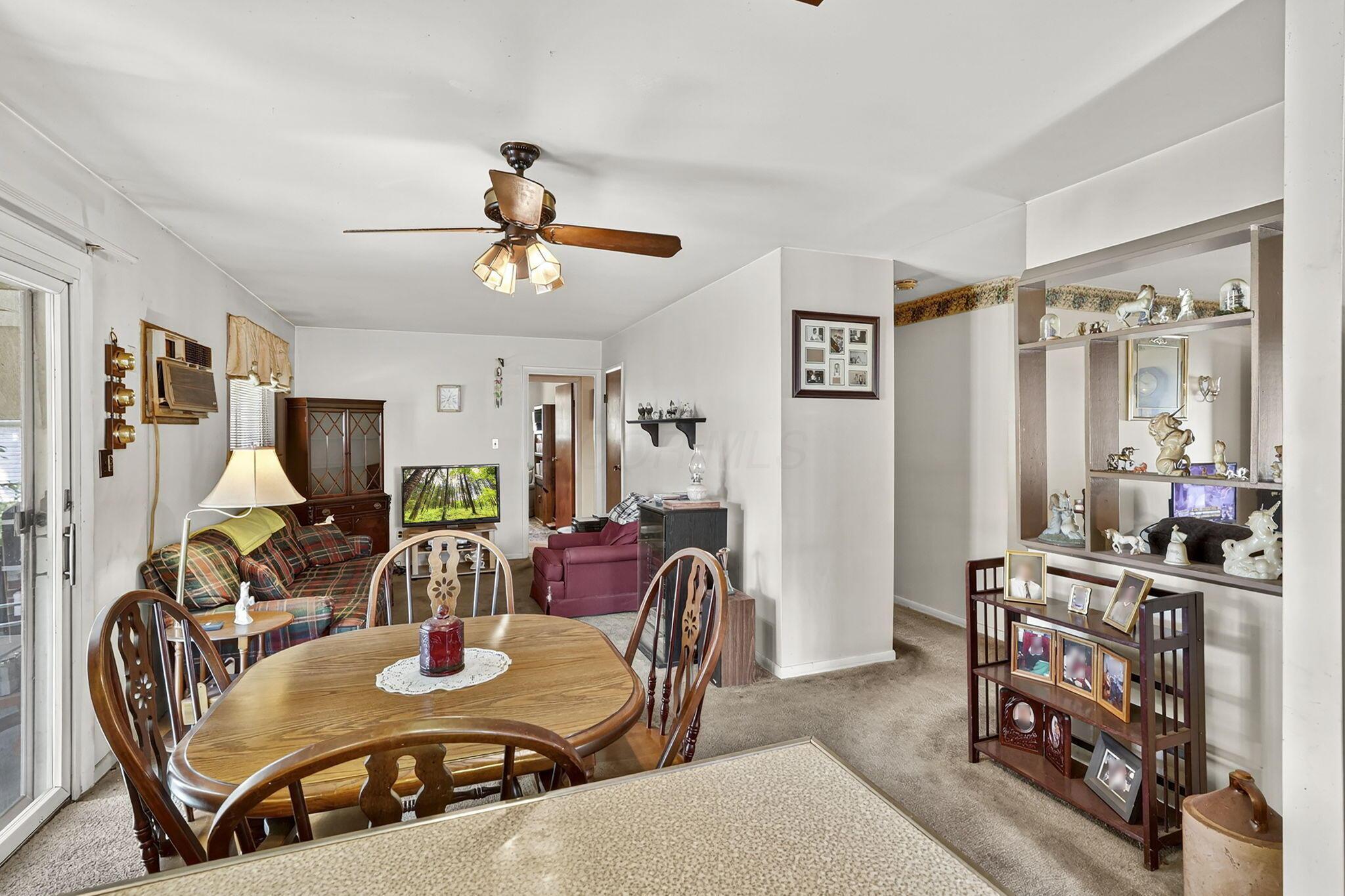 1529 South Hamilton Road Columbus, OH 43227 - Photo 15 of 49 18-web-or-mls-011A6590