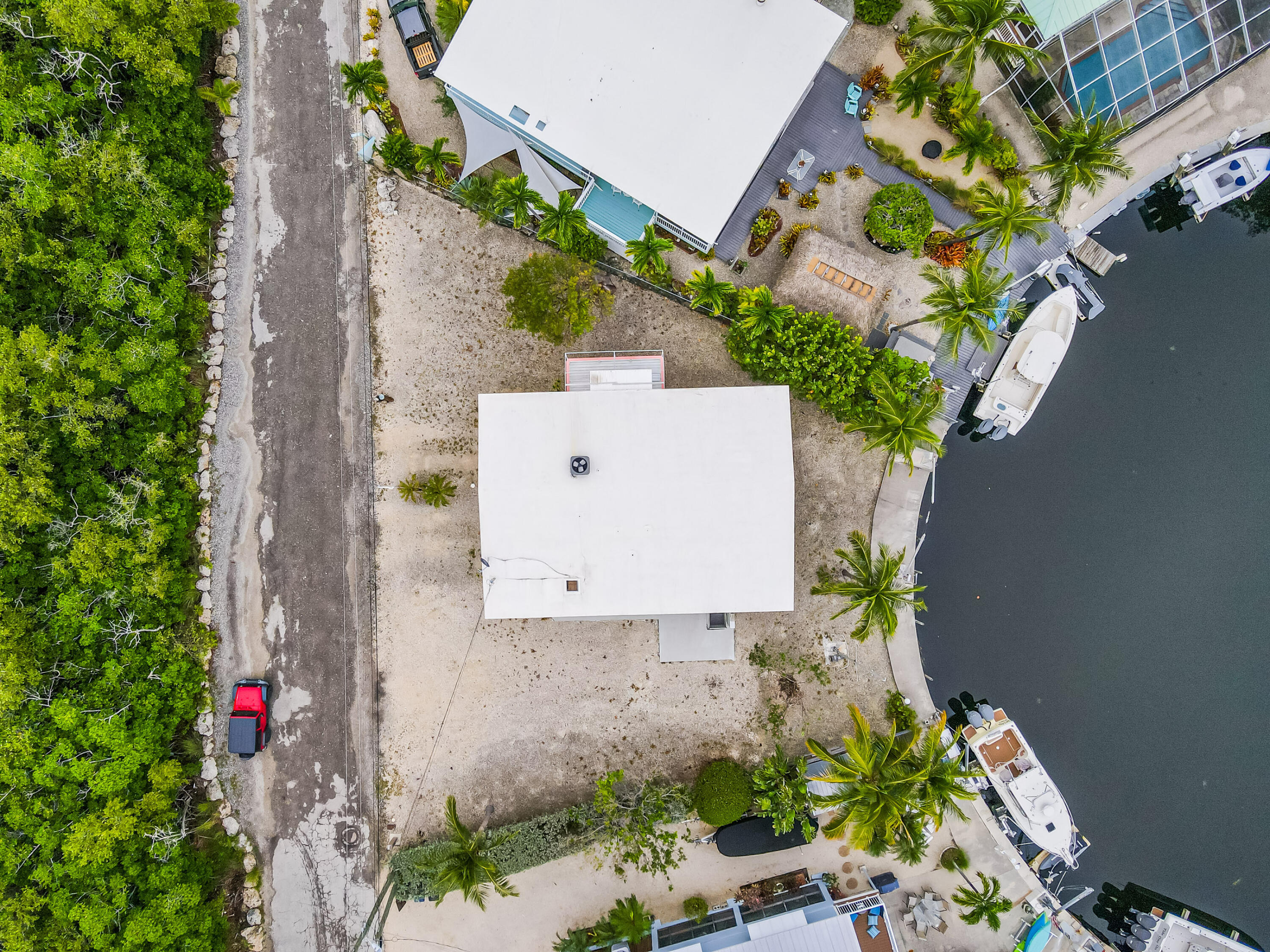 1502 Shaw Drive Key Largo, FL 33037 - Photo 11 of 42 an aerial view of a house