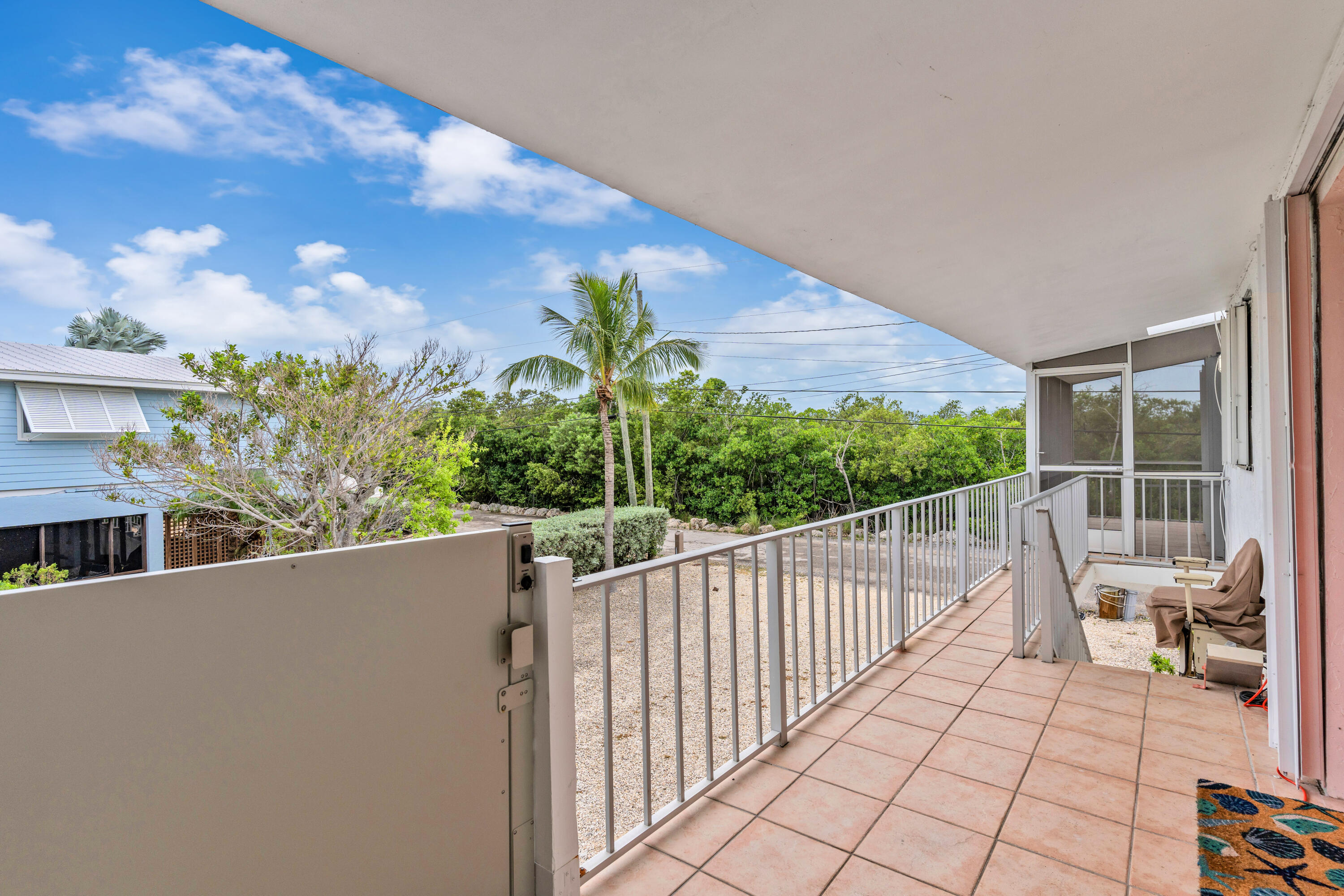 1502 Shaw Drive Key Largo, FL 33037 - Photo 38 of 42