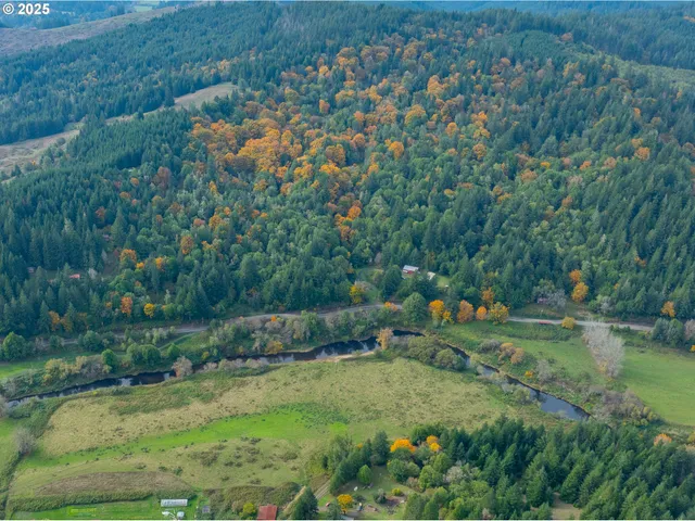 $485,000 | 98785 Sitkum Lane, Myrtle Point, OR 97458