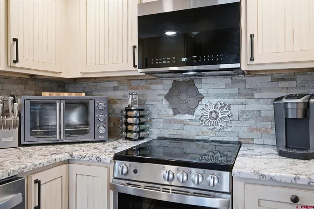 $1,050,000 | 43681 Highway 550, Durango, CO 81301