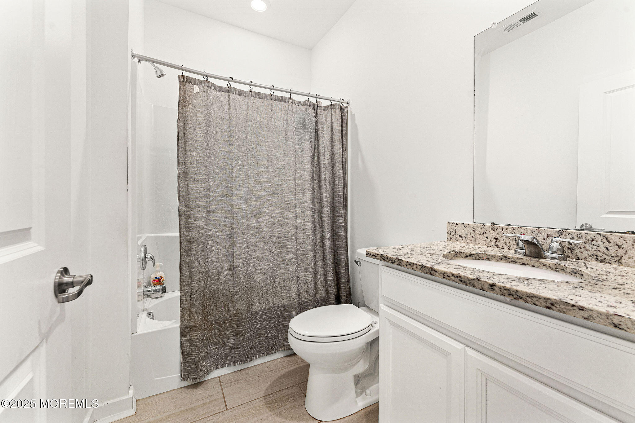 23 Gulfstream Road New Egypt, NJ 08533 - Photo 21 of 36 23GulfstreamRd-6