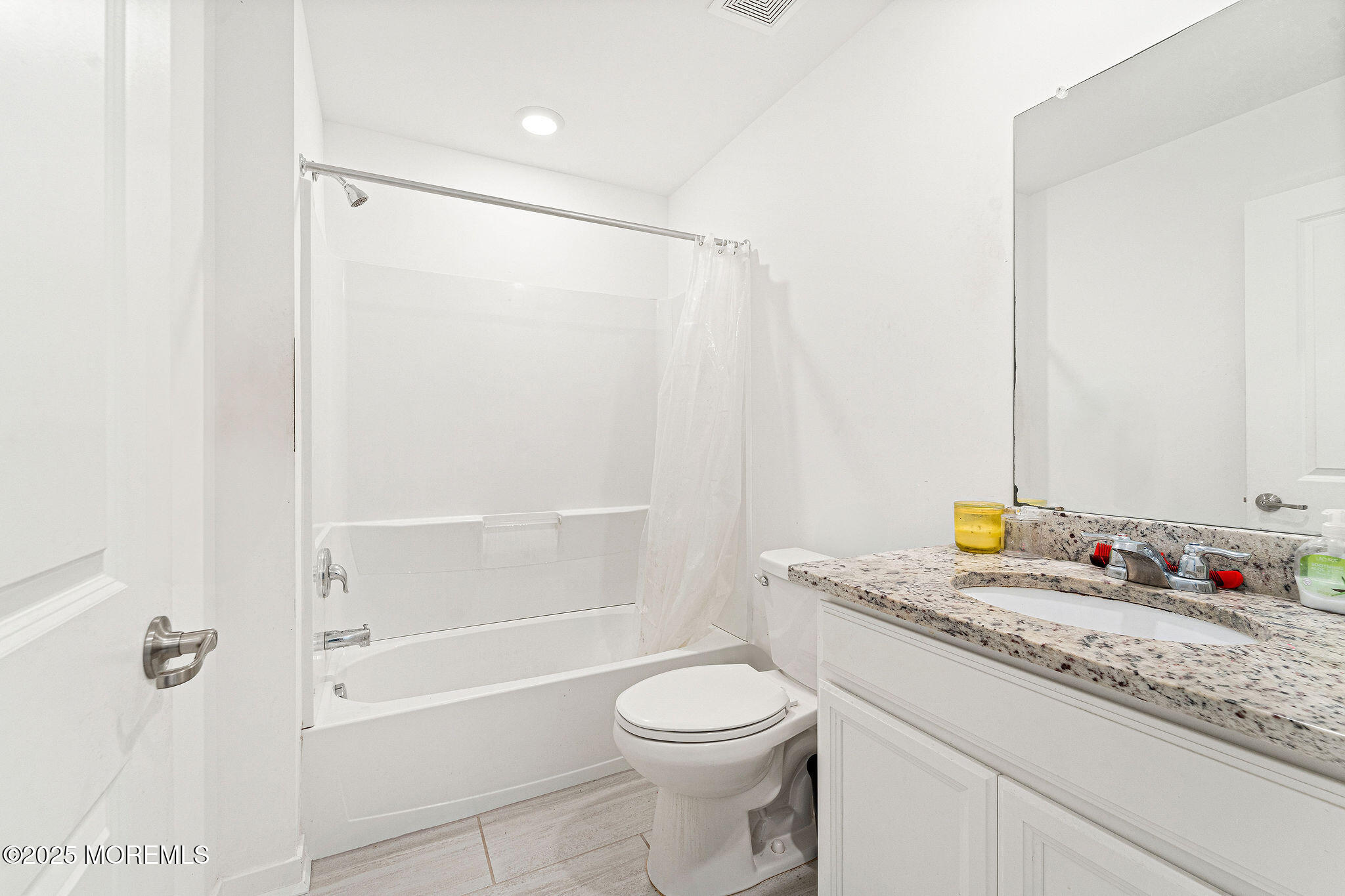 23 Gulfstream Road New Egypt, NJ 08533 - Photo 27 of 36 23GulfstreamRd-138