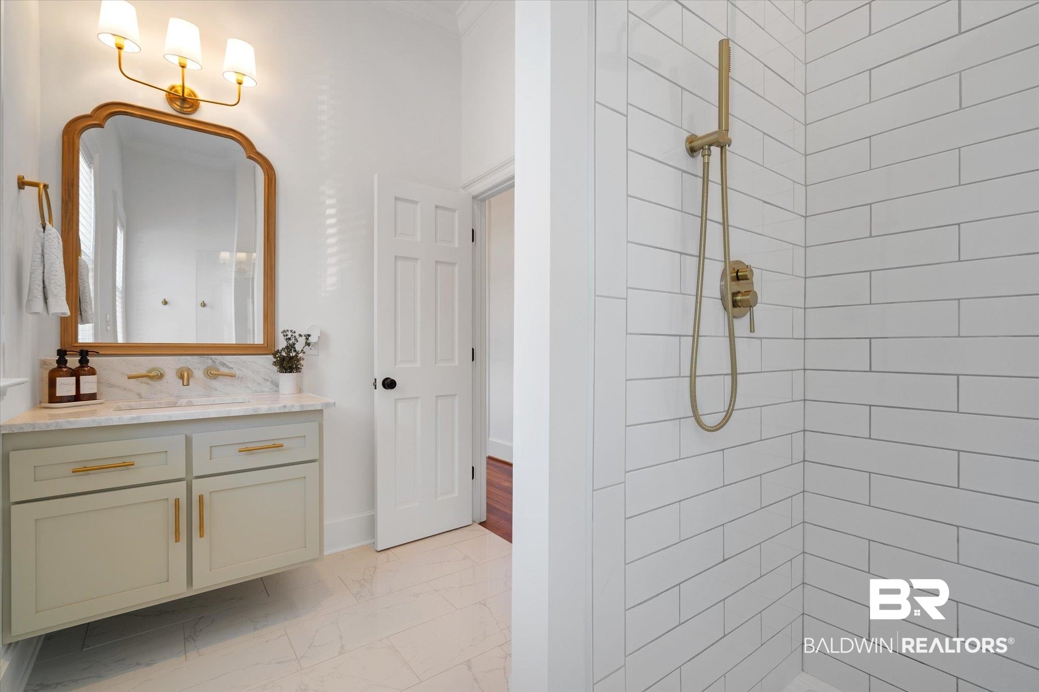 2400 Spring Hill Avenue Mobile, AL 36607 - Photo 32 of 50
