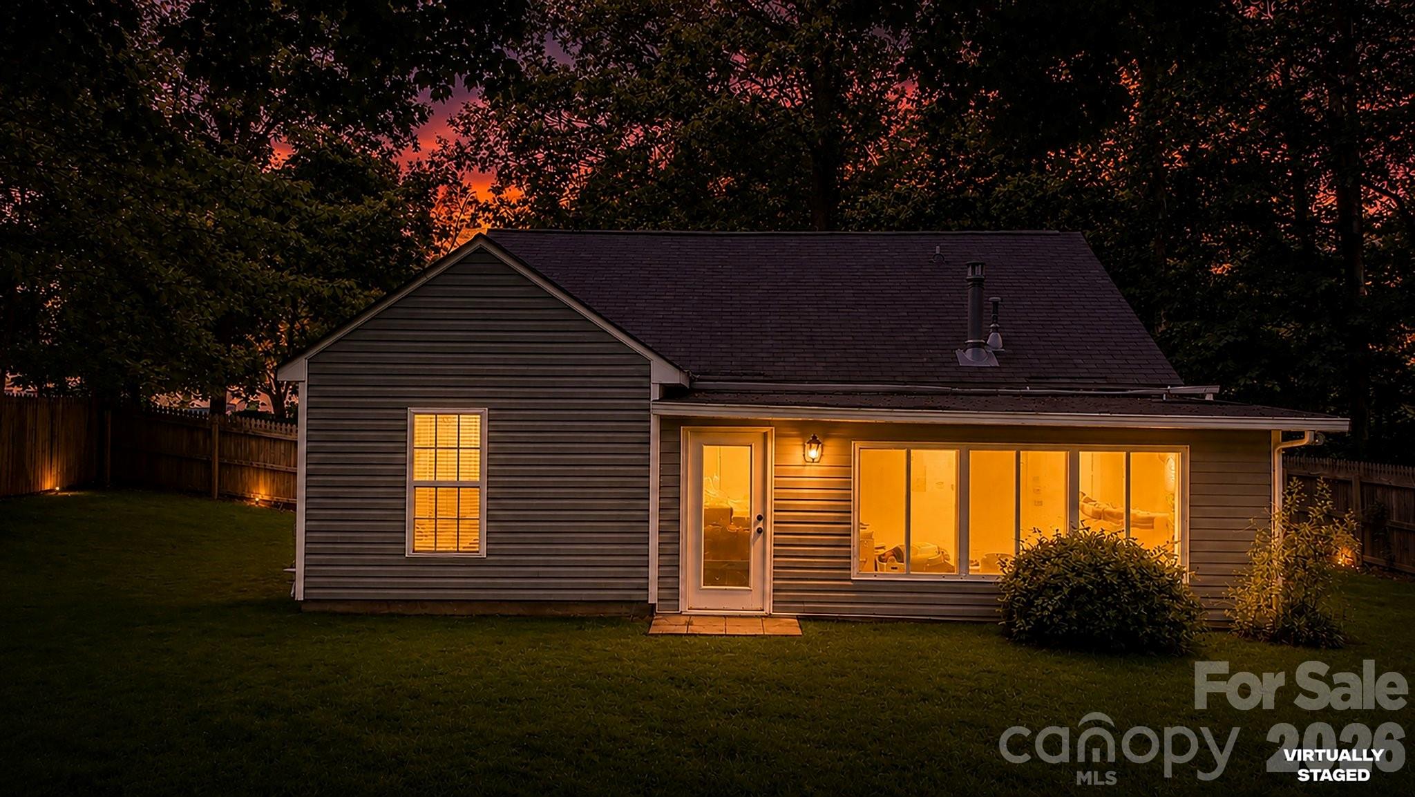 5050 Gibbons Link Road Charlotte, NC 28269 - Photo 28 of 29