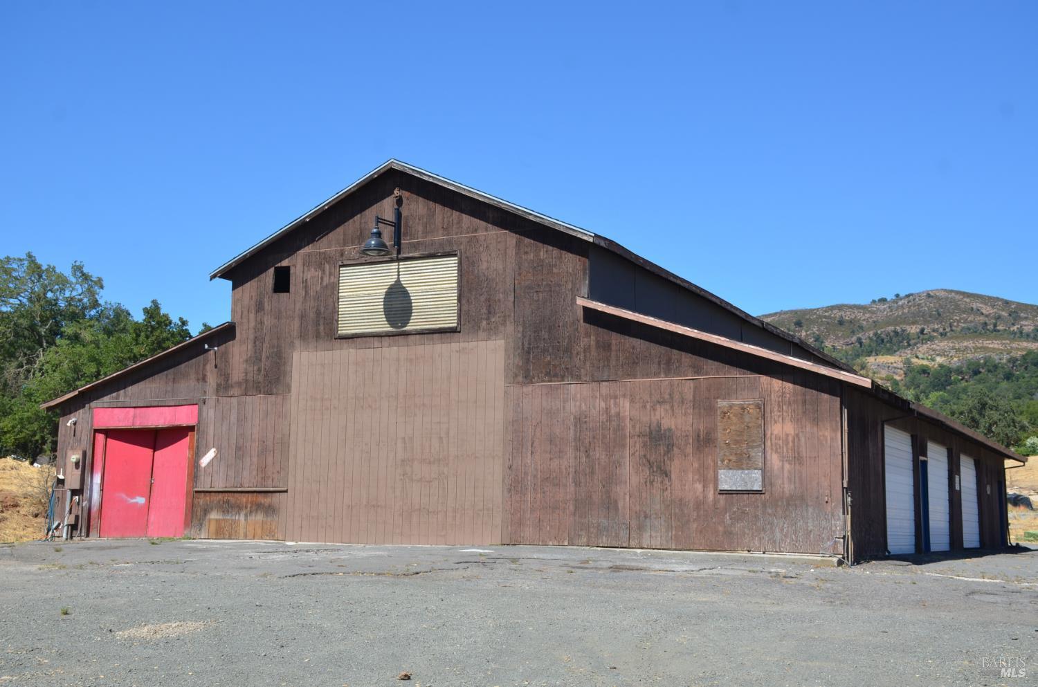 2186 Monticello Road Napa, CA 94558 - Photo 20 of 44