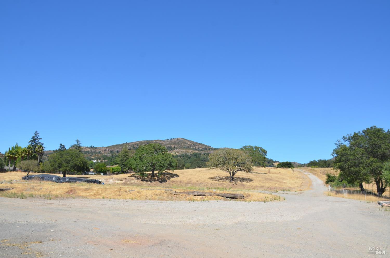 2186 Monticello Road Napa, CA 94558 - Photo 26 of 44