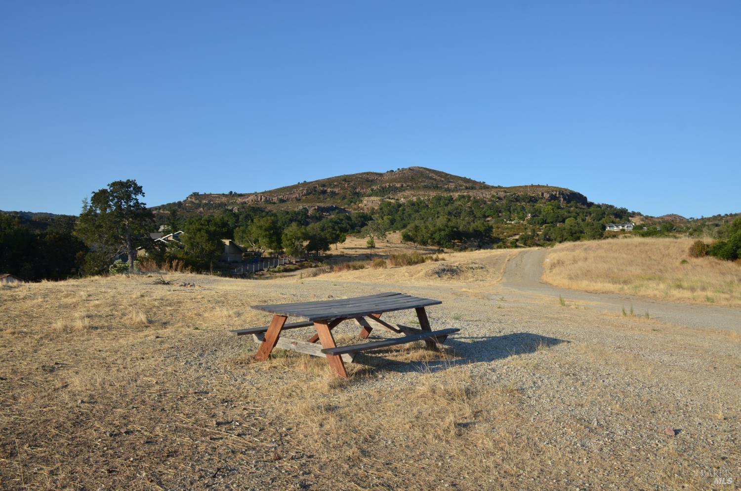 2186 Monticello Road Napa, CA 94558 - Photo 33 of 44