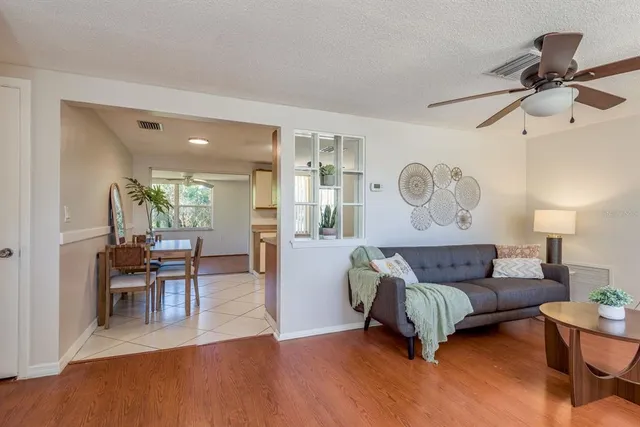 $1,895 | 1748 Colmar Drive, Holiday, FL 34690