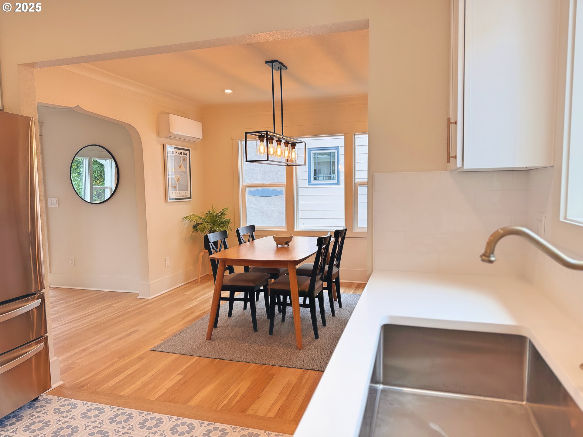 3564 Northeast Mathison Place Portland, OR 97212 - Photo 11 of 47