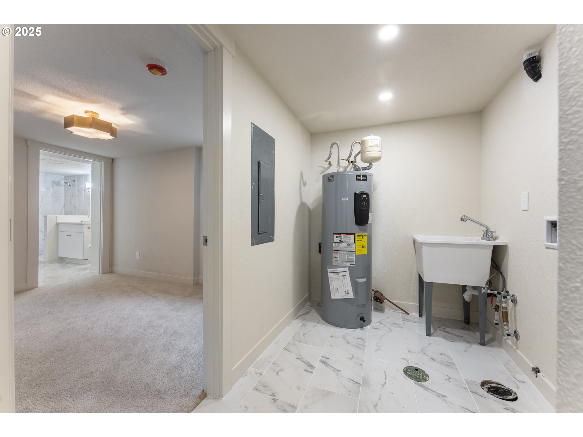 3564 Northeast Mathison Place Portland, OR 97212 - Photo 30 of 47