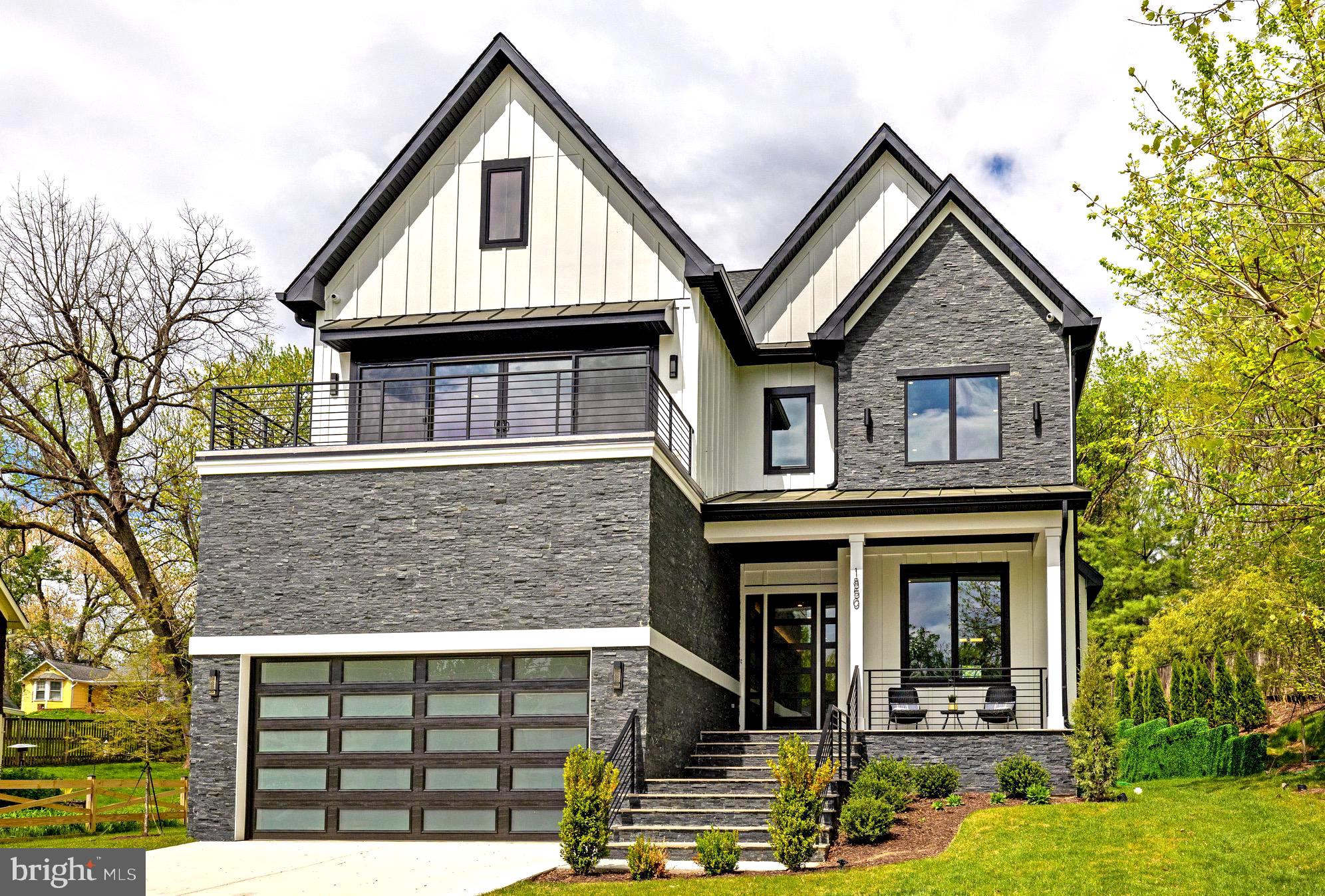 1850 Patton Terrace McLean, VA 22101 - Photo 2 of 105