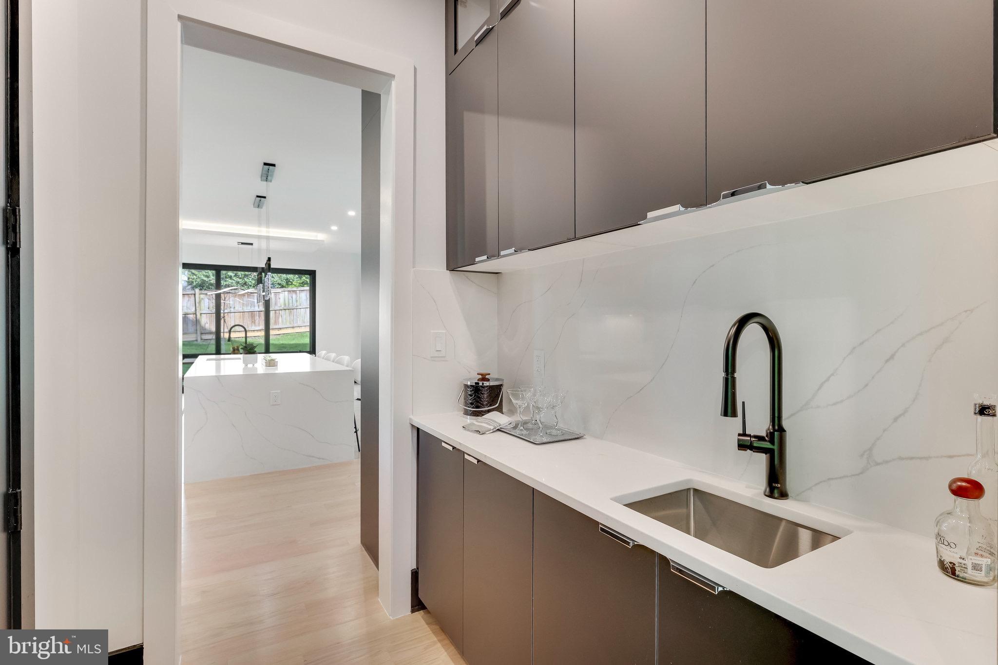 1850 Patton Terrace McLean, VA 22101 - Photo 22 of 105