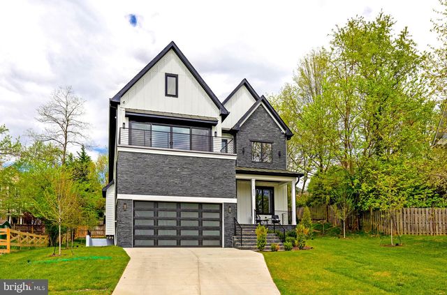 $2,700,000 | 1850 Patton Terrace, McLean, VA 22101