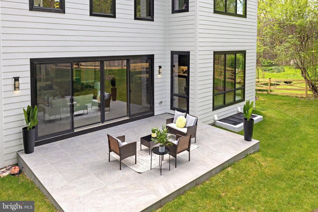 $2,700,000 | 1850 Patton Terrace, McLean, VA 22101