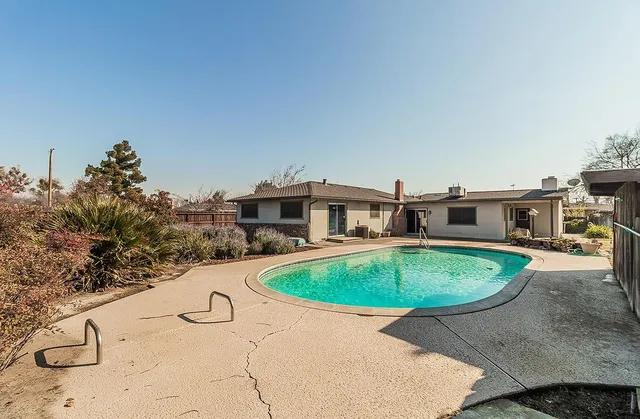 $495,000 | 1320 Q Street, Firebaugh, CA 93622