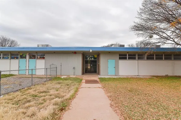 $620,000 | 4403 Phillips Drive, Wichita Falls, TX 76308