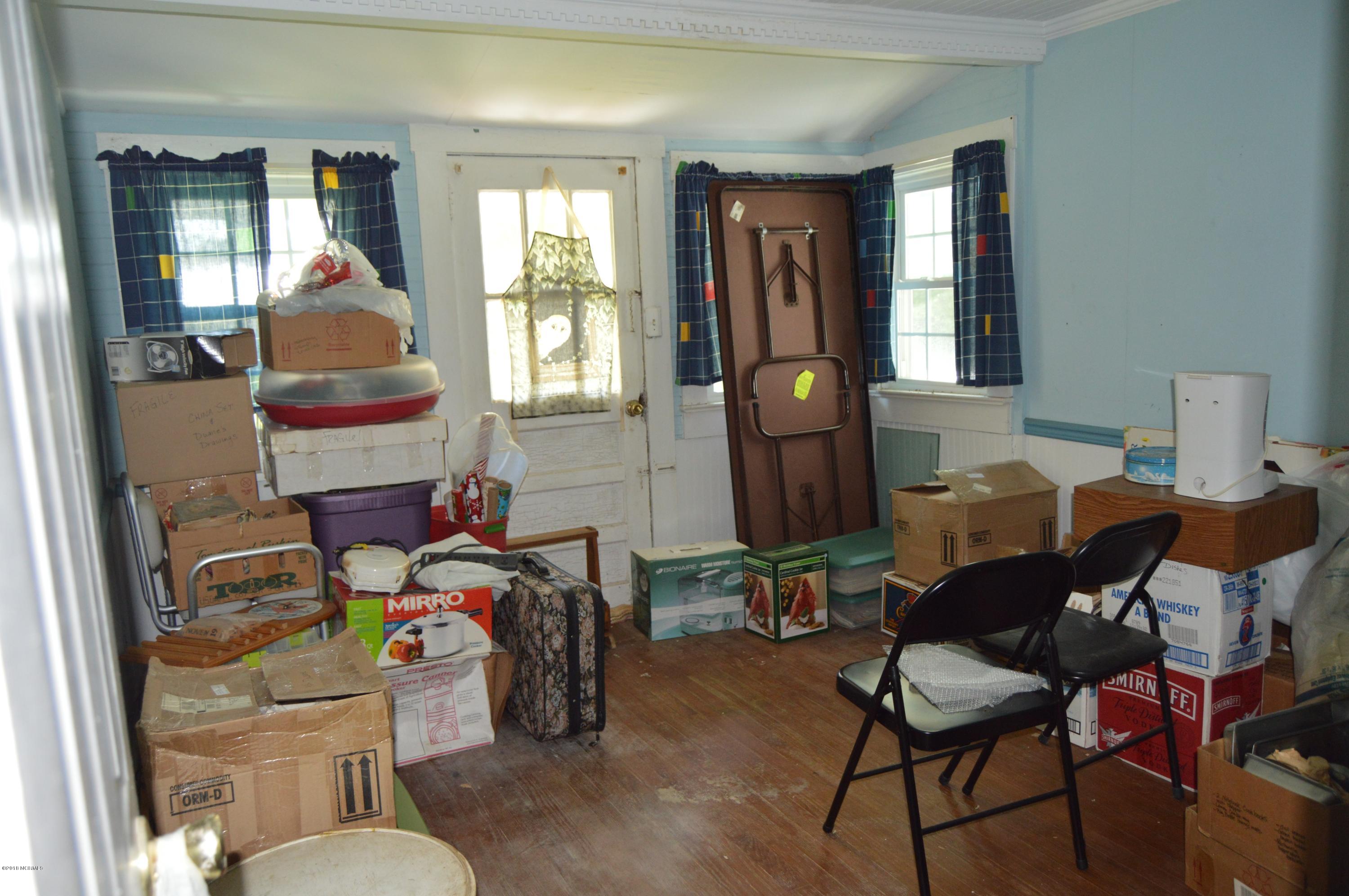 862 Clarks Landing Road Rocky Point, NC 28457 - Photo 18 of 29 family room