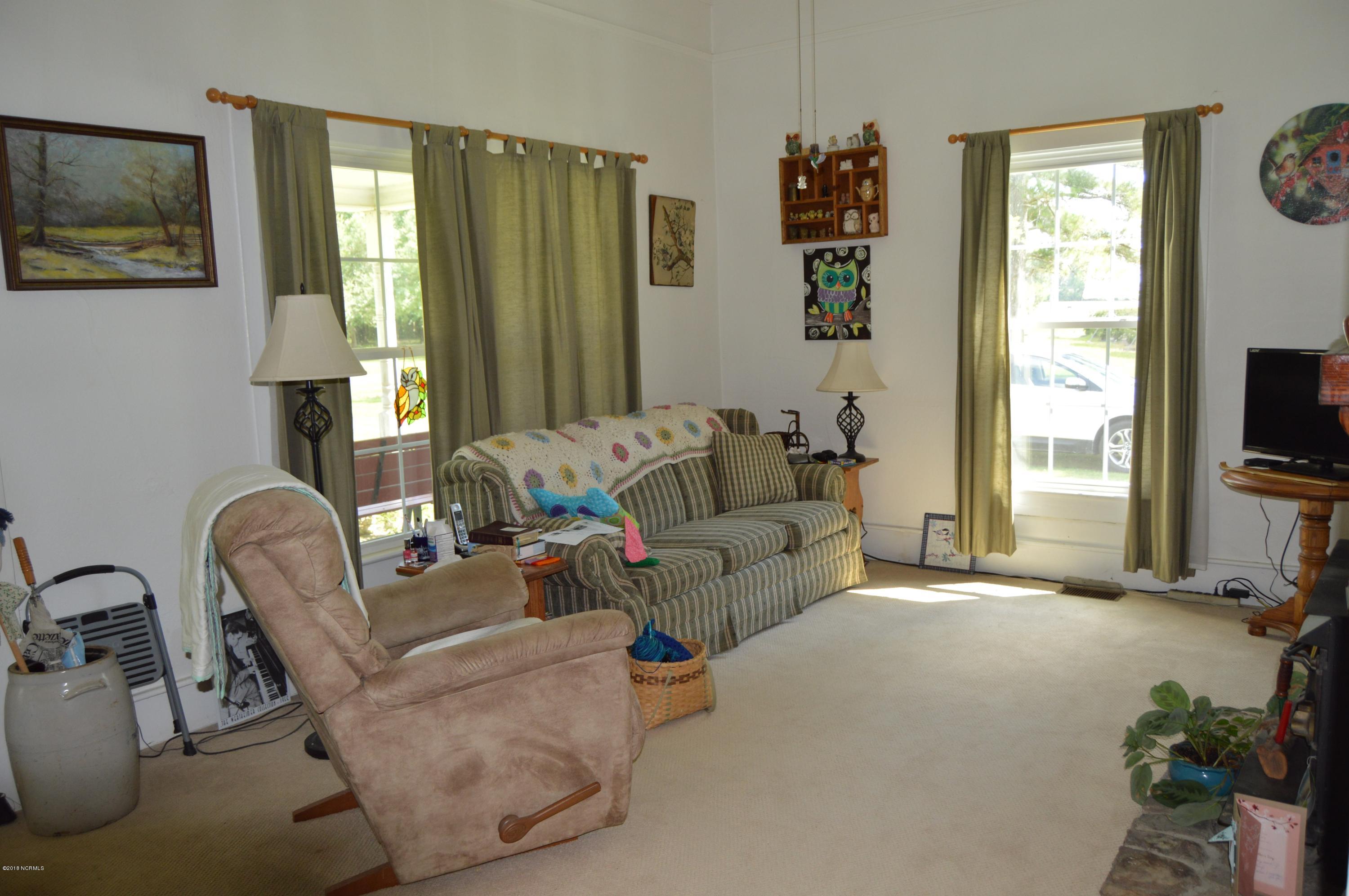 862 Clarks Landing Road Rocky Point, NC 28457 - Photo 2 of 29 living 1