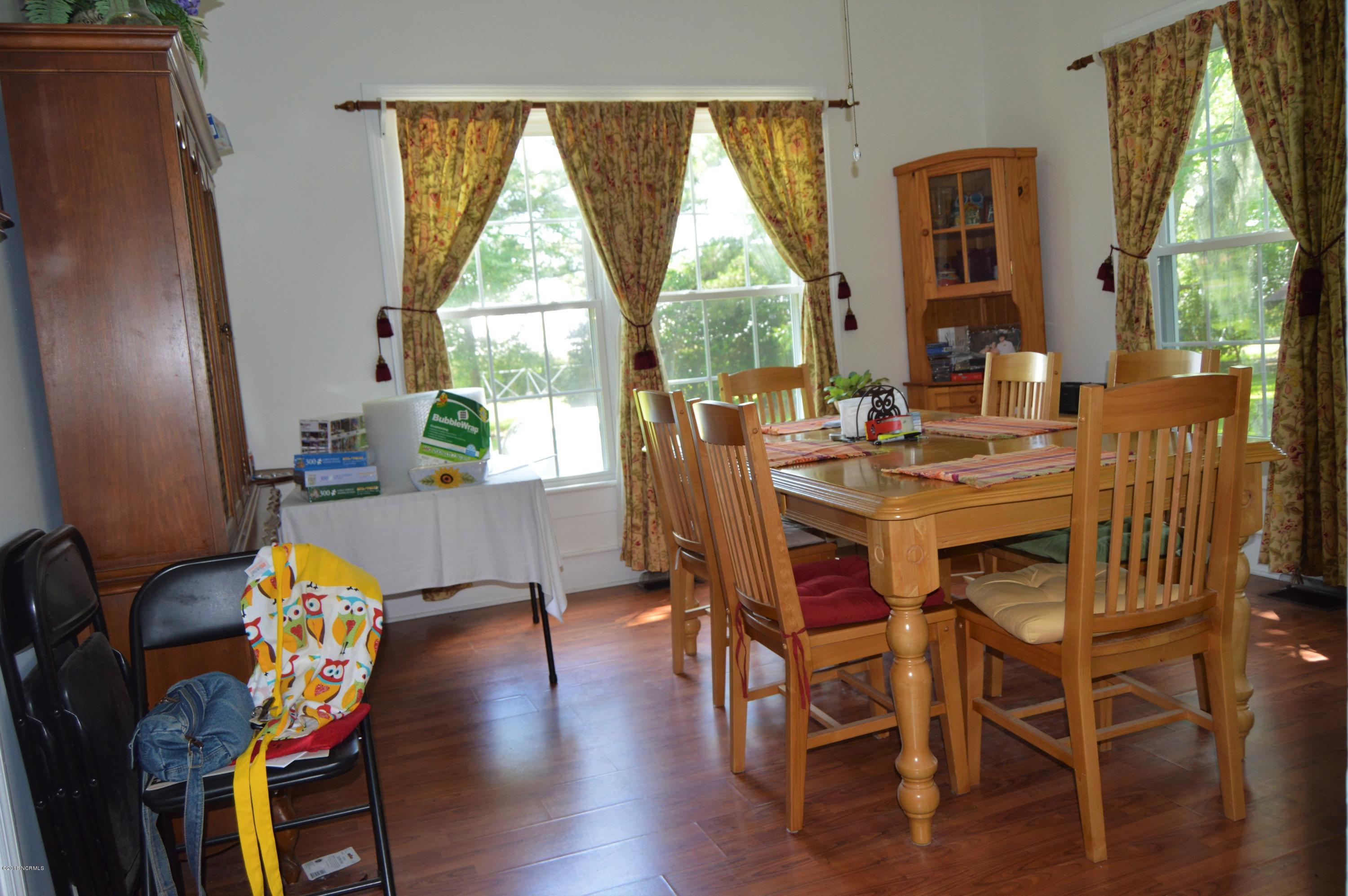 862 Clarks Landing Road Rocky Point, NC 28457 - Photo 8 of 29 dining