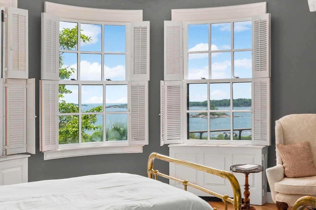 965-973 Hale Street Beverly, MA 01915 - Photo 17 of 42 a living room with a large window