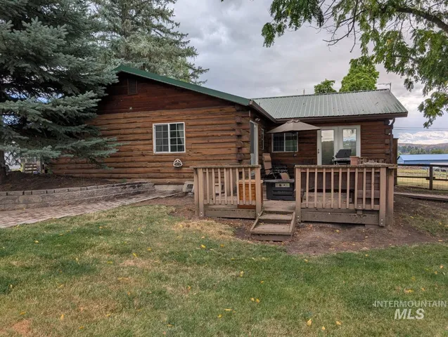 $689,500 | 69431 Antles Road, Unit 1, Cove, OR 97824