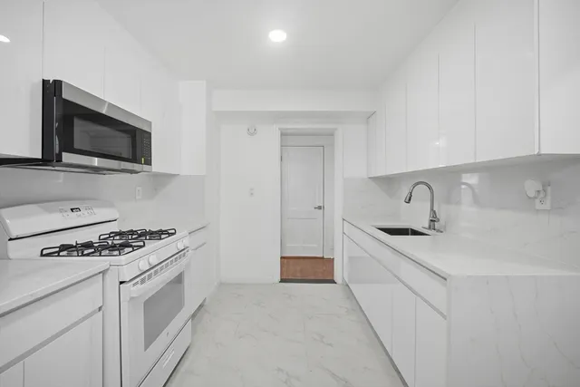 $519,800 | 35 Hubbard Avenue, Northampton, MA 01060