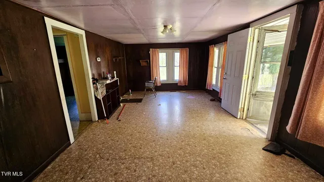 $185,000 | 4183 Stone Mountain Road, Coeburn, VA 24230