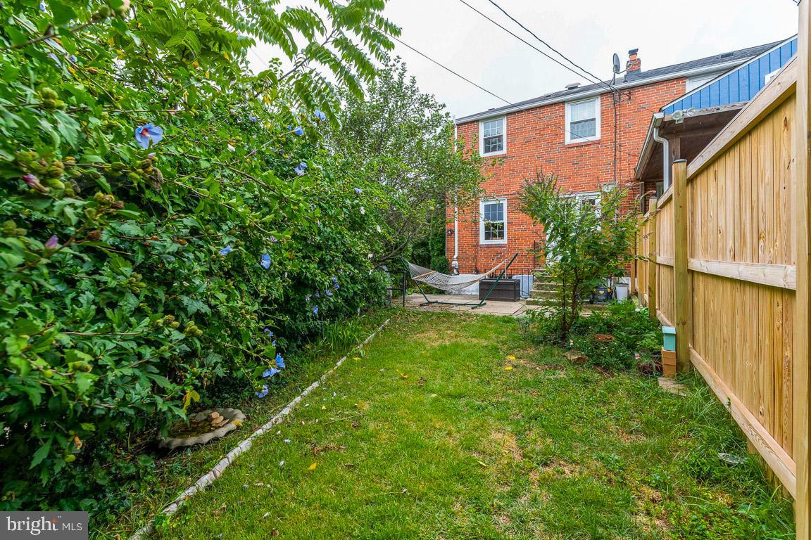 8336 Wyton Road Towson, MD 21286 - Photo 37 of 40 Rear yard