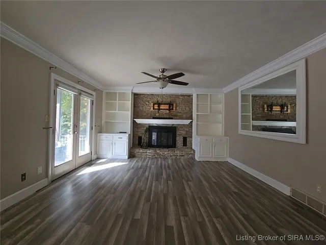 $370,000 | 130 East Eastern Hills Boulevard, Salem, IN 47167