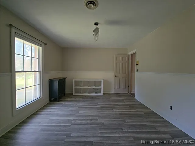 $370,000 | 130 East Eastern Hills Boulevard, Salem, IN 47167