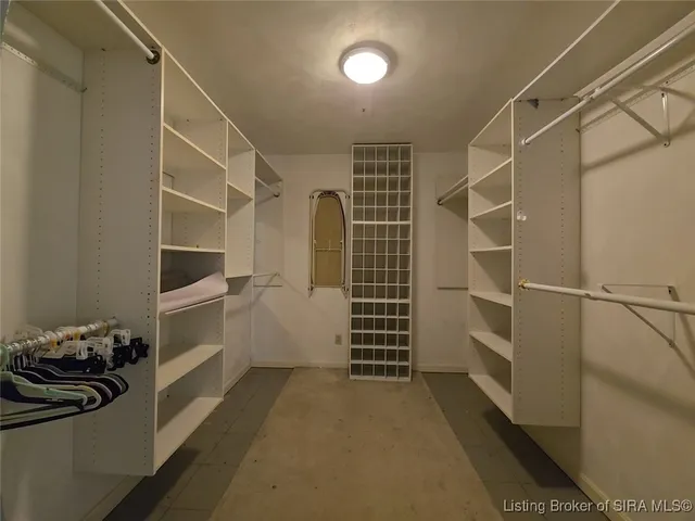 $370,000 | 130 East Eastern Hills Boulevard, Salem, IN 47167