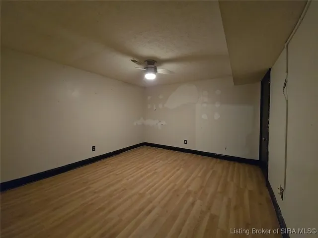 $370,000 | 130 East Eastern Hills Boulevard, Salem, IN 47167