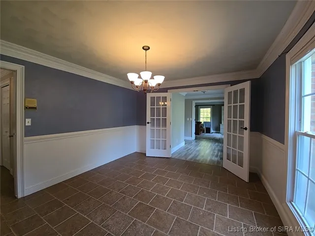 $370,000 | 130 East Eastern Hills Boulevard, Salem, IN 47167