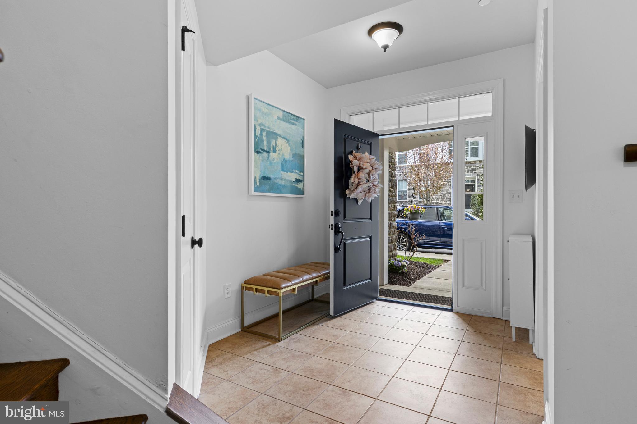 108 Jackdaw Alley Springfield, PA 19064 - Photo 21 of 30 Ground Level Entrance
