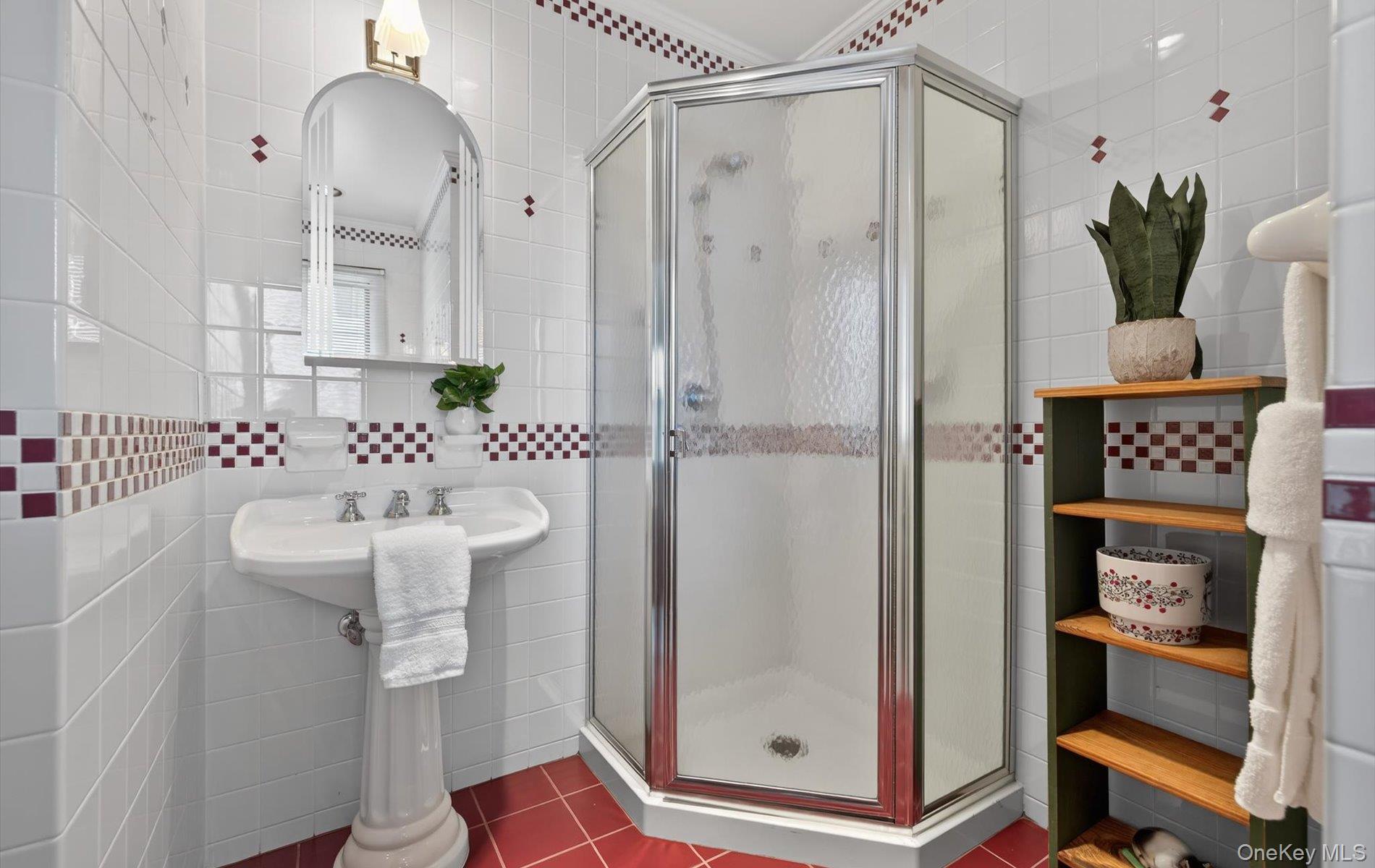 301 Berry Hill Road Syosset, NY 11791 - Photo 25 of 45