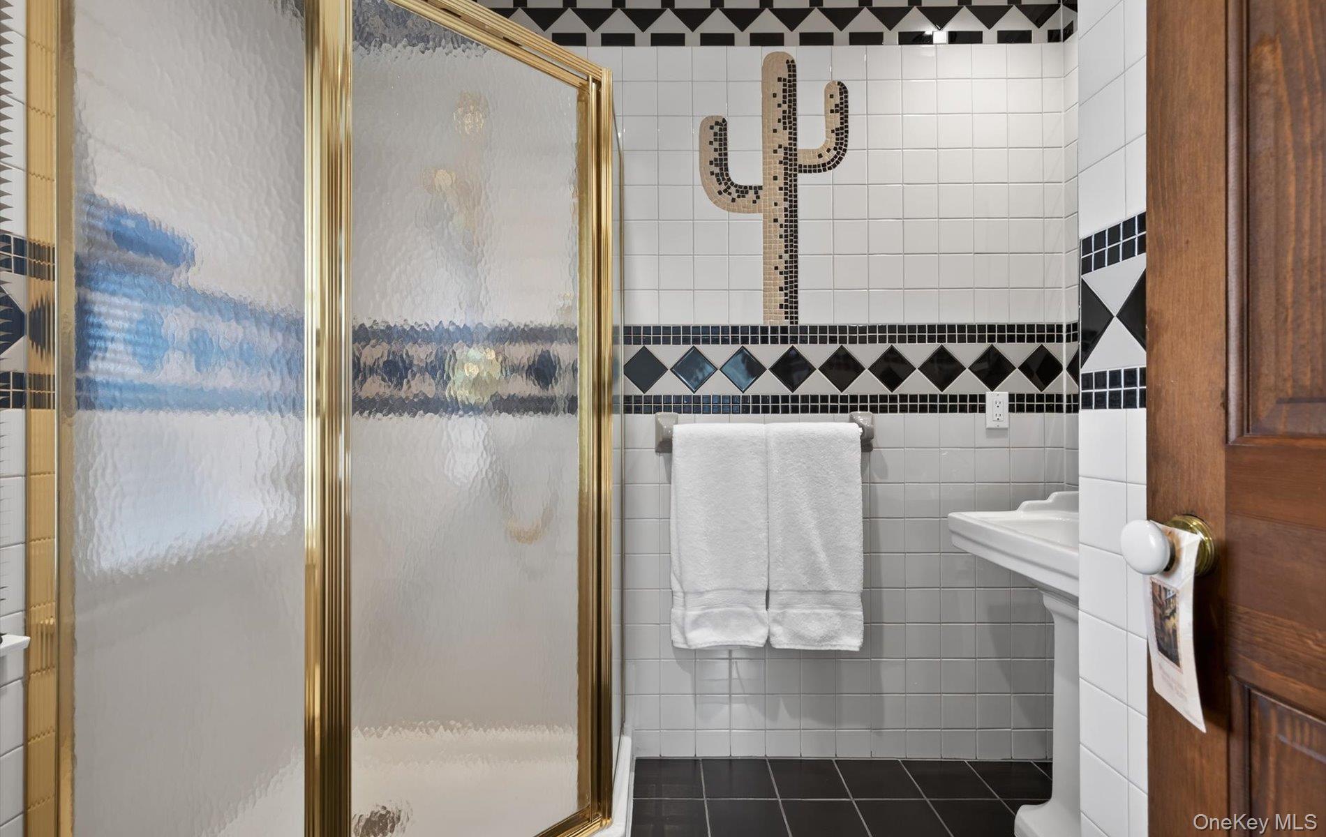 301 Berry Hill Road Syosset, NY 11791 - Photo 29 of 45