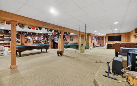 $3,799,000 | 301 Berry Hill Road, Syosset, NY 11791