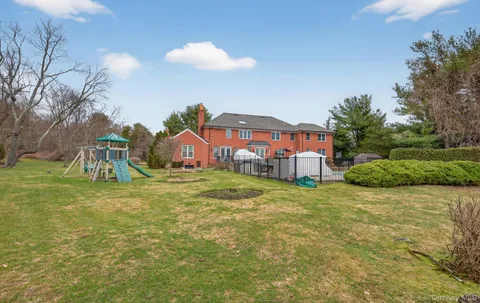 $3,799,000 | 301 Berry Hill Road, Syosset, NY 11791