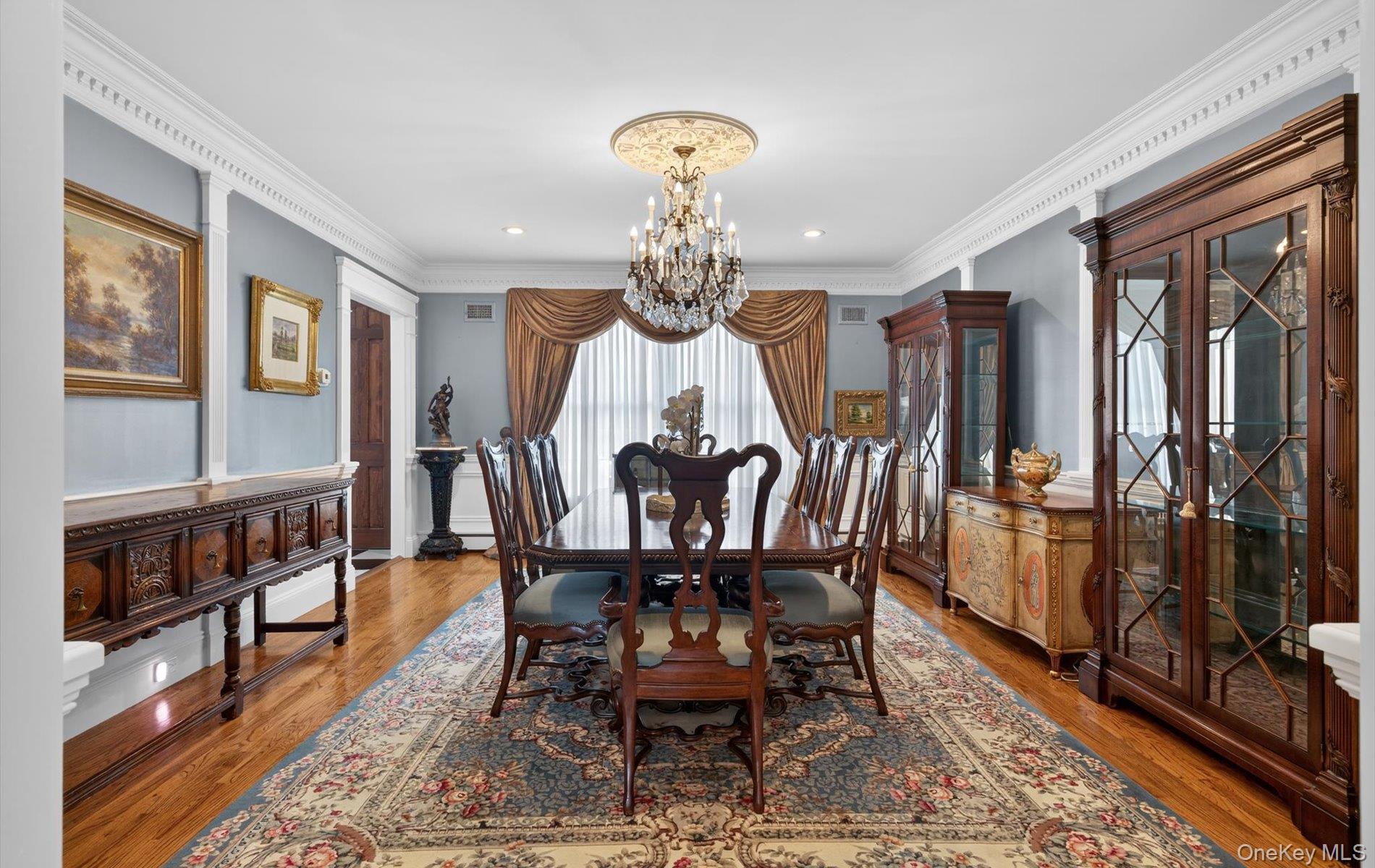 301 Berry Hill Road Syosset, NY 11791 - Photo 5 of 45