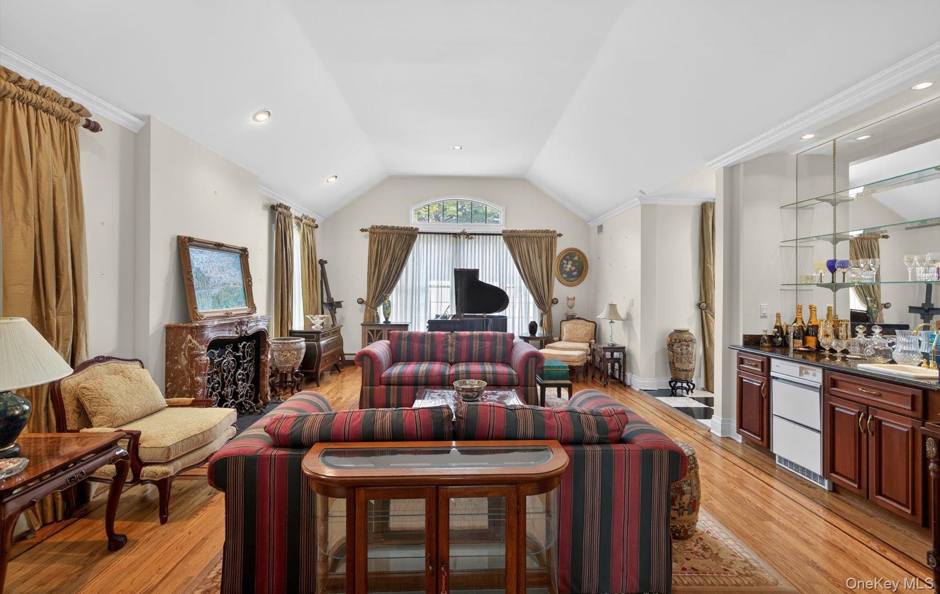 301 Berry Hill Road Syosset, NY 11791 - Photo 6 of 45