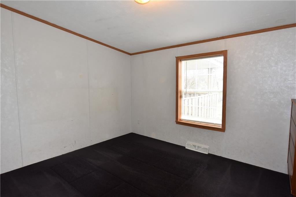677 Mercer Road Beaver Falls, PA 15010 - Photo 12 of 18 Gallery Image 12
