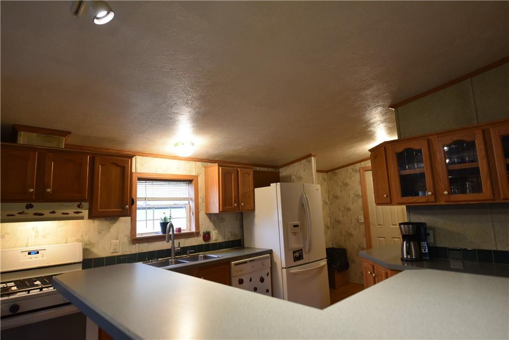 677 Mercer Road Beaver Falls, PA 15010 - Photo 17 of 18 Gallery Image 17